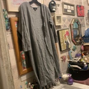 Rouge collection knit sweater